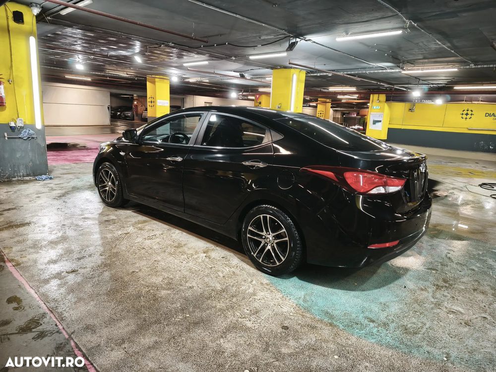 Hyundai Elantra 1.6 MPi Highway Heat+ - 5