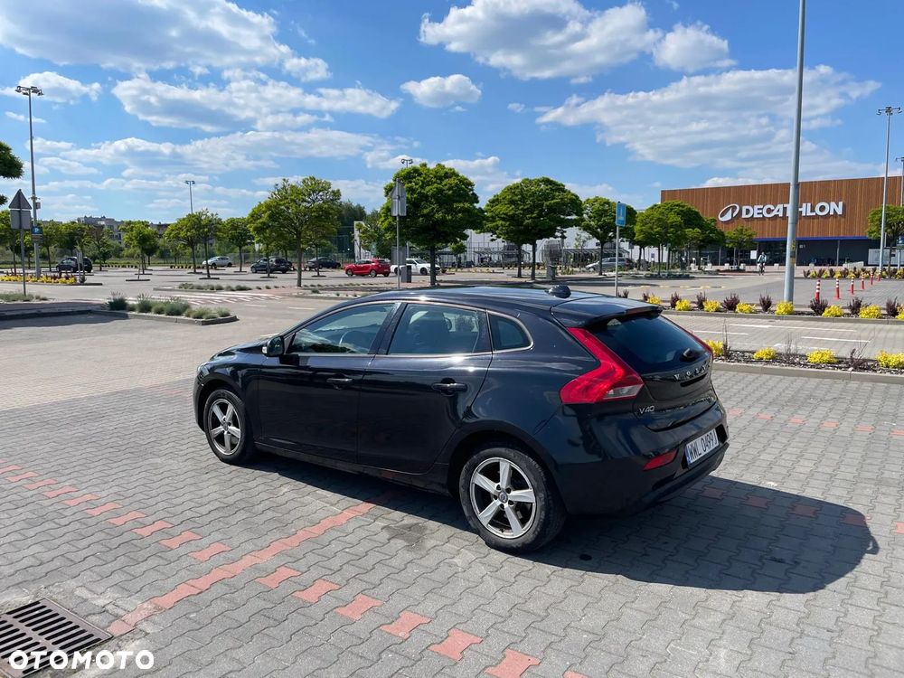 Volvo V40