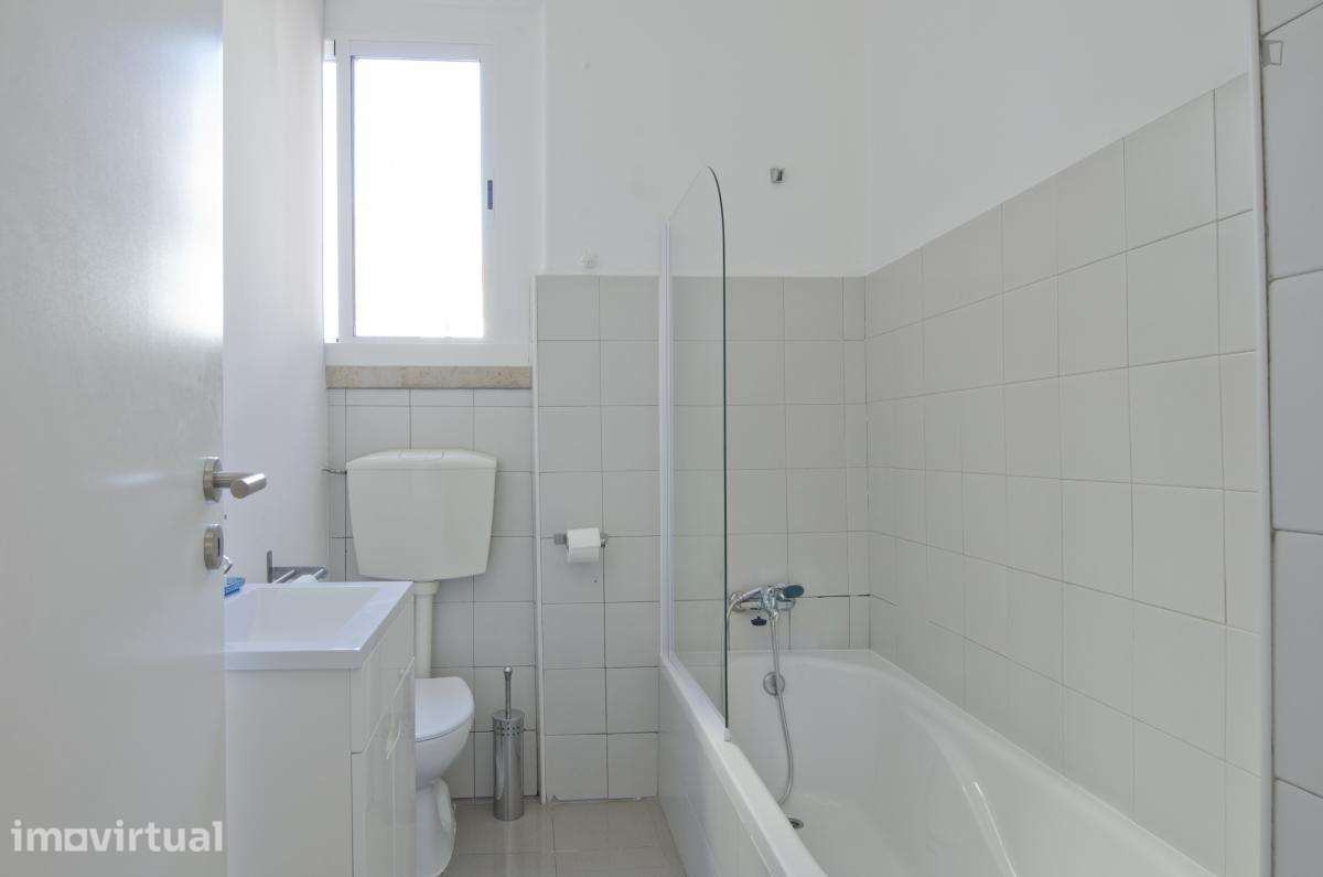 Quarto - localizado em Picoas Lisbon - Grande imagem: 2/22