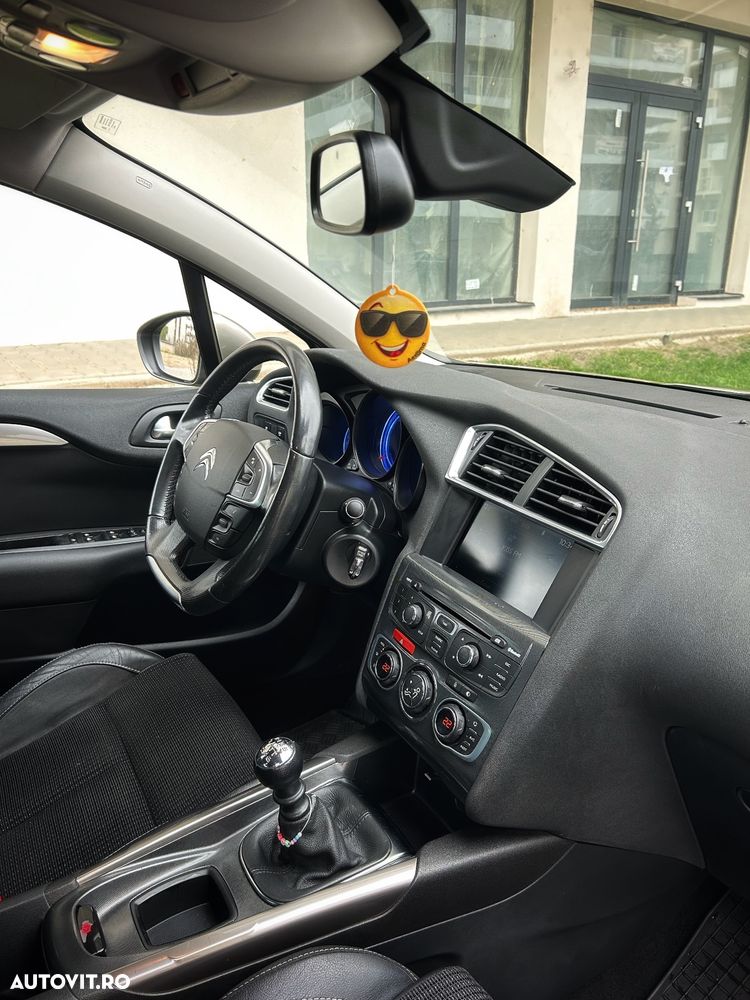 Citroën C4 1.6 HDI FAP Exclusive - 13