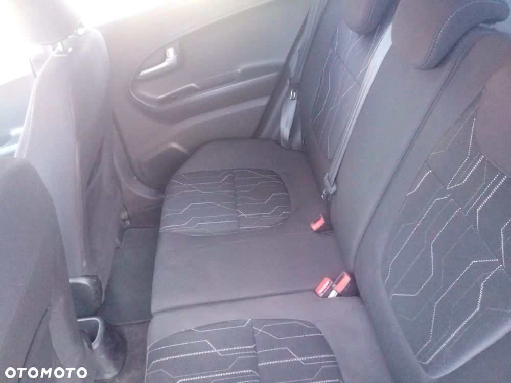 Kia Picanto - 11