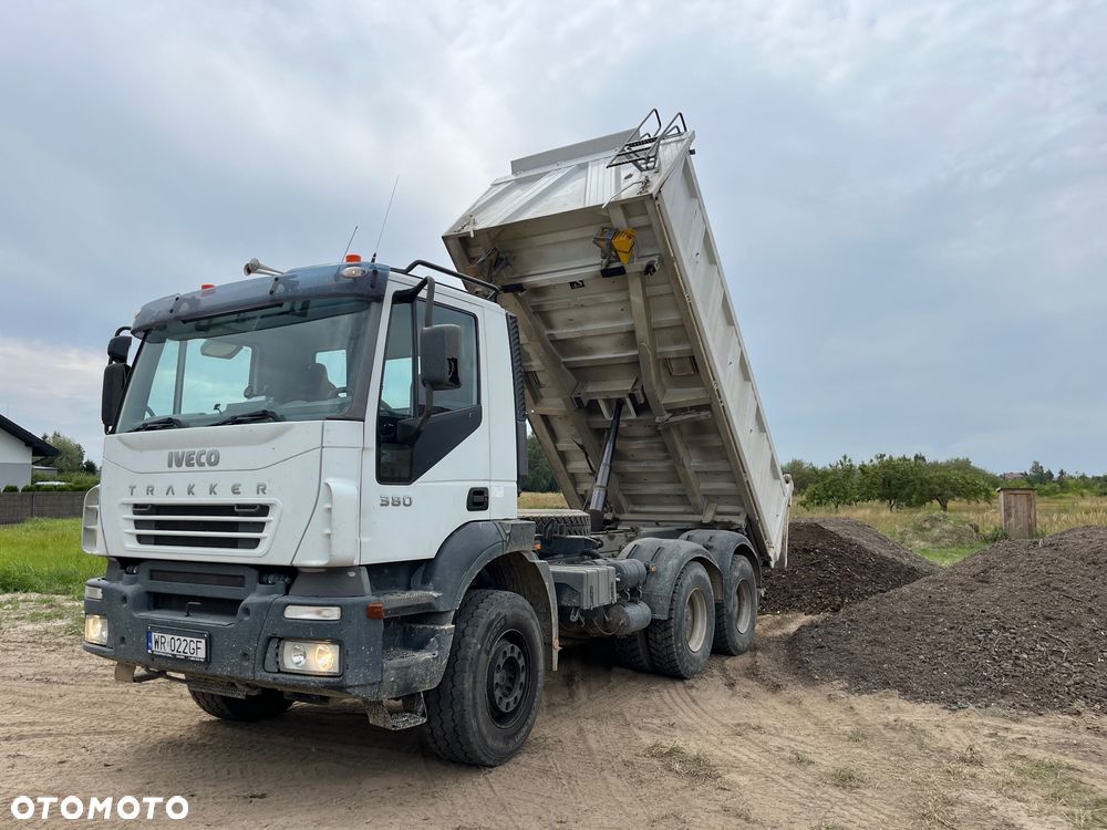 Iveco Trakker - 1