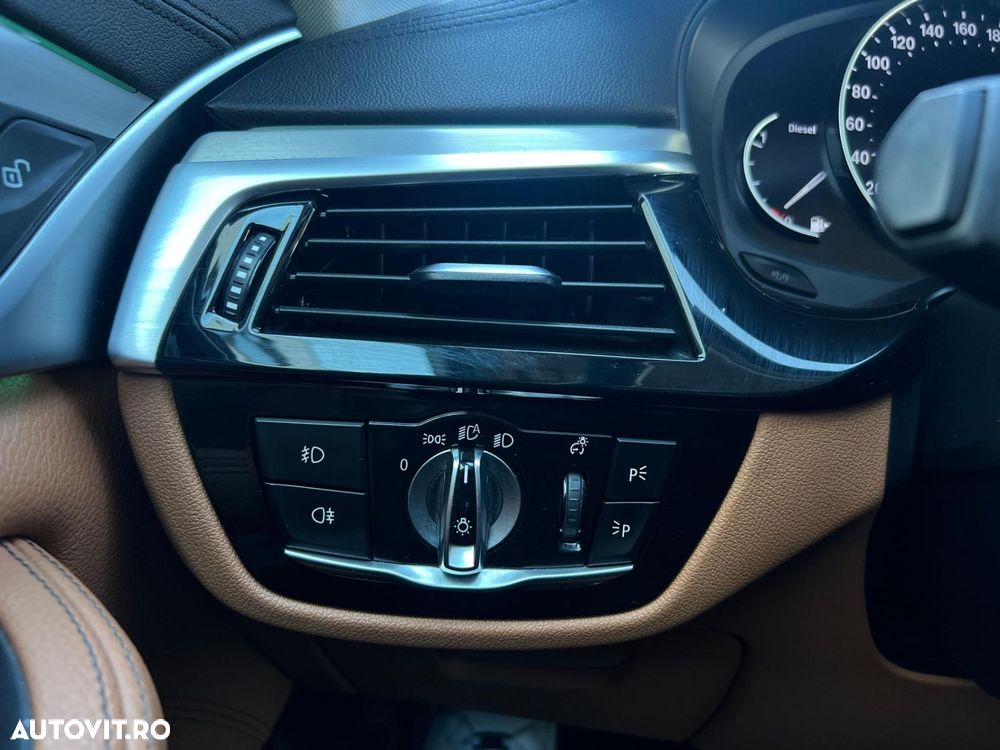 BMW Seria 5 - 25