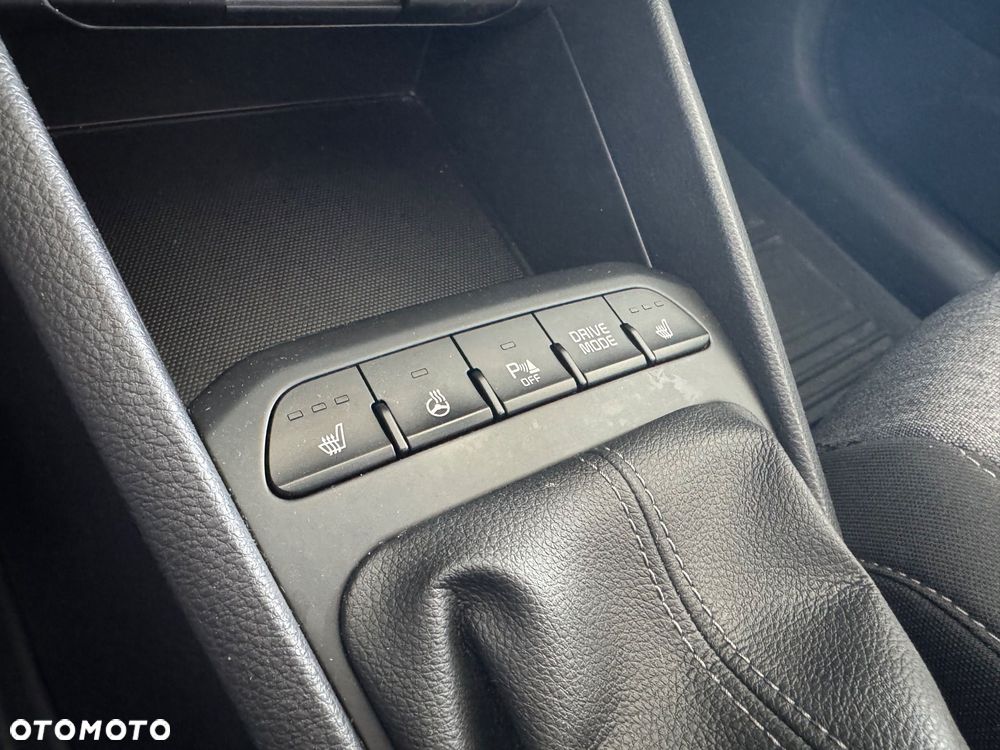 Kia Stonic 1.0 T-GDI MHEV M - 27