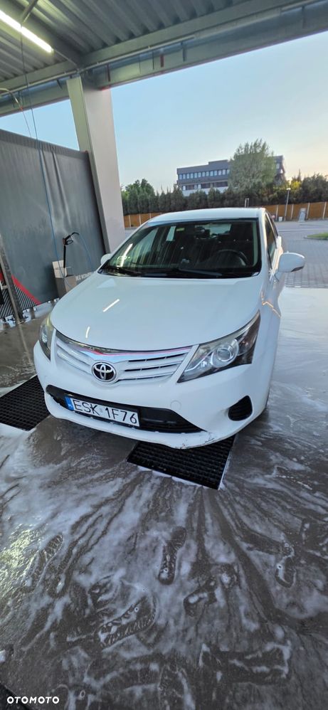 Toyota Avensis 2.0 D-4D Luna - 8