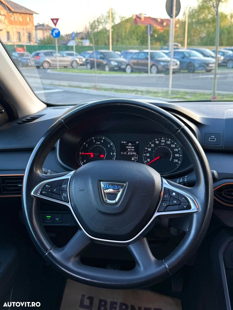 Dacia Sandero Stepway TCe 90 MT6 Essential - 10