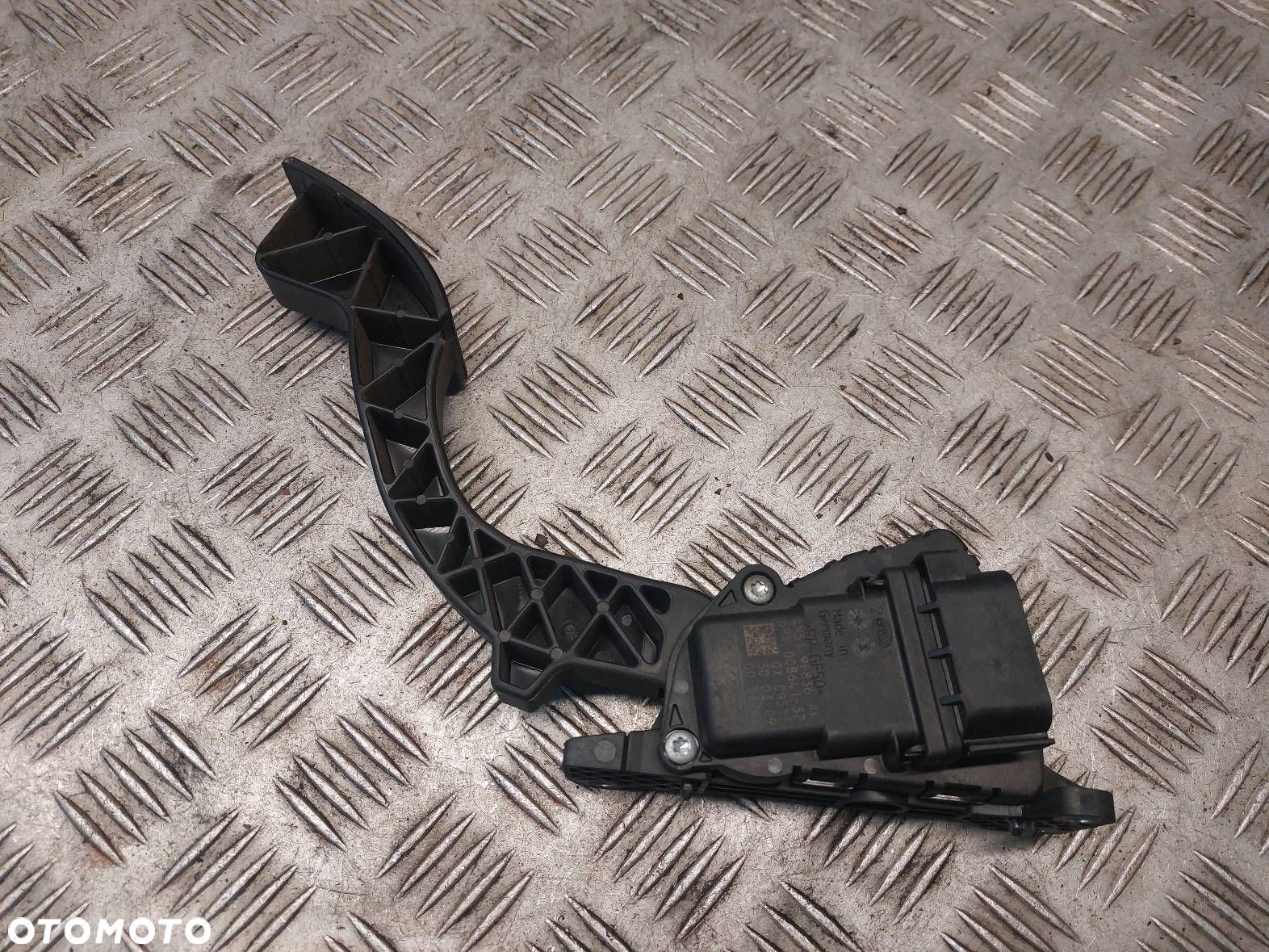 PEDAŁ GAZU POTENCJOMETR VOLVO C30 I 1.6 D 4M51-9F836-AK - 1