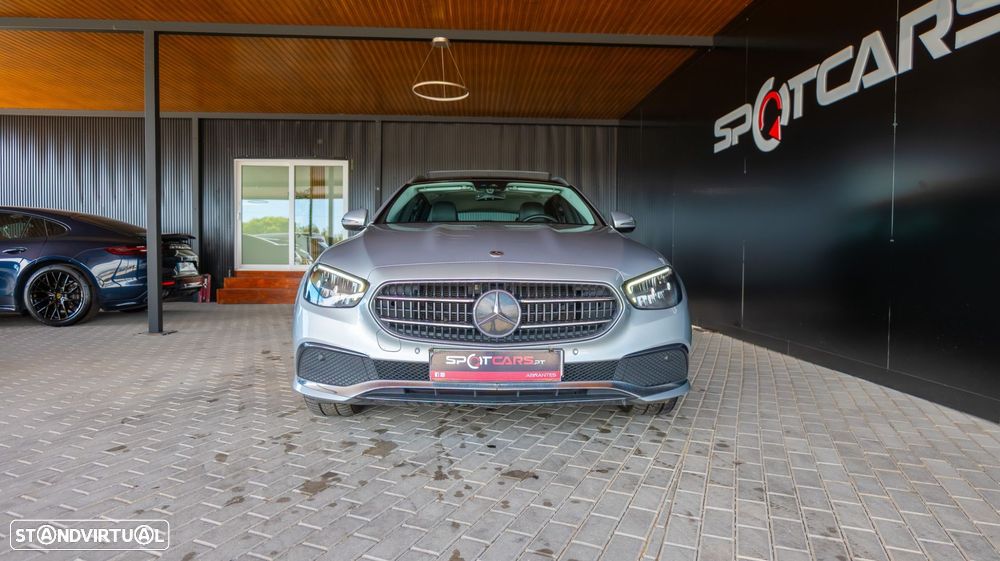 Mercedes-Benz E 300 de Avantgarde 4Matic - 2
