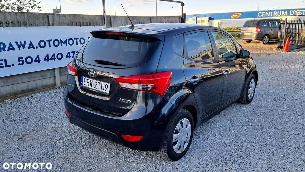 Hyundai ix20 1.6 Trend - 19