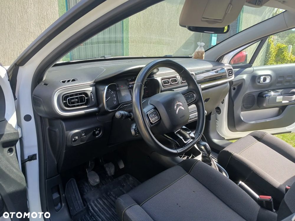 Citroën C3 1.2 PureTech Shine - 15