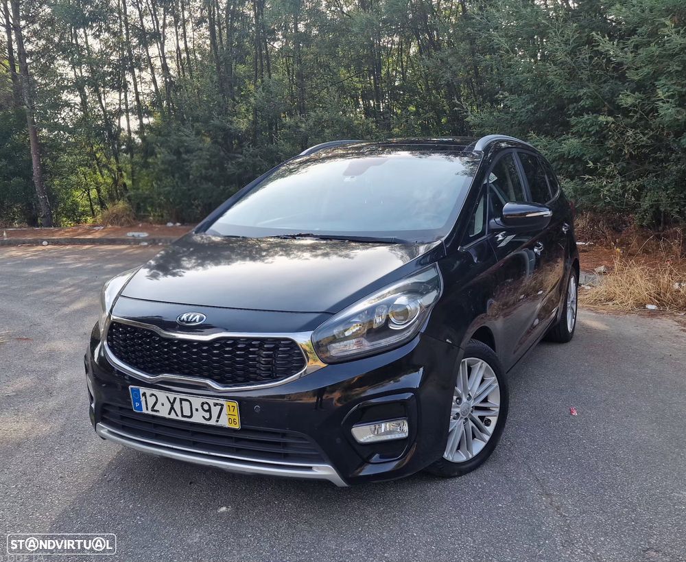 Kia Carens 1.7 CRDi 115 Dream-Team Edition - 1