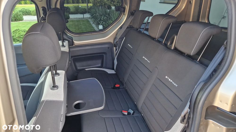 Dacia Dokker 1.5 Blue dCi Stepway - 16