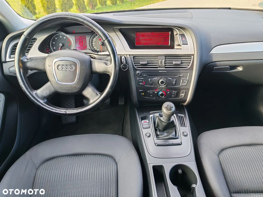 Audi A4 Avant 1.8 TFSI - 12