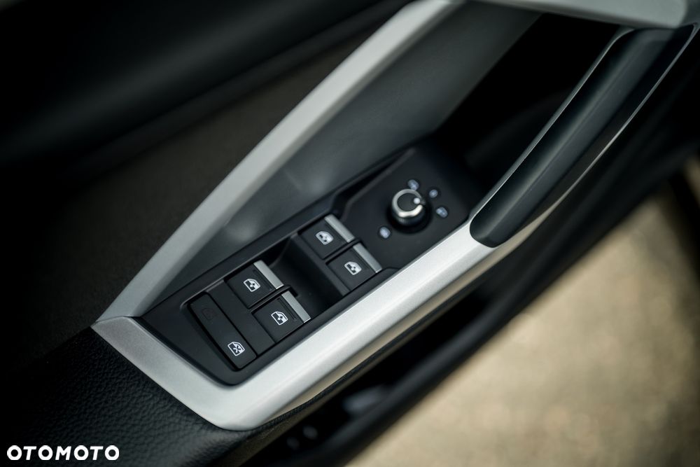 Audi Q3 35 TFSI S line S tronic - 13