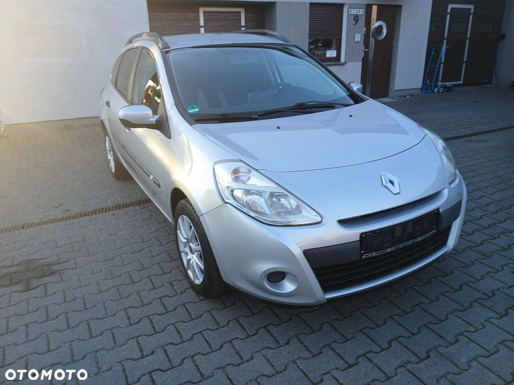 Renault Clio 1.2 16V Life - 2