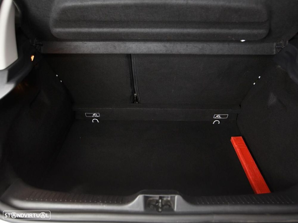 Renault Clio 1.5 dCi Limited - 12