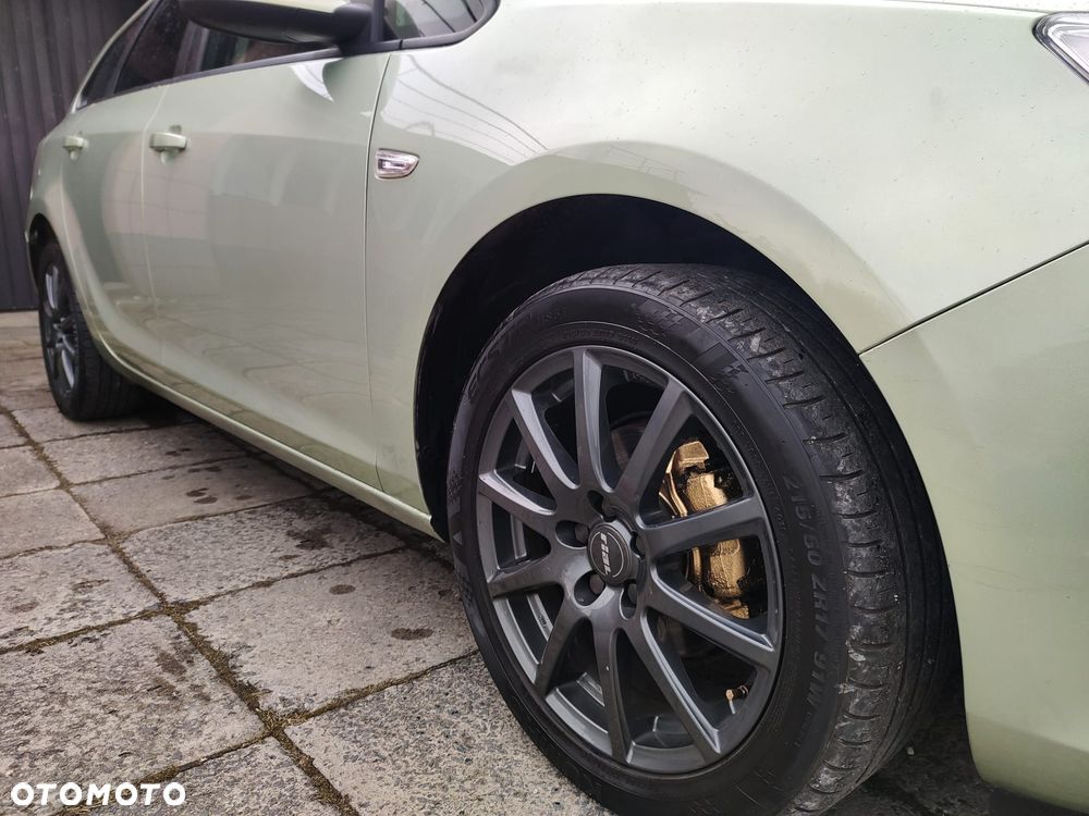 Opel Astra - 11