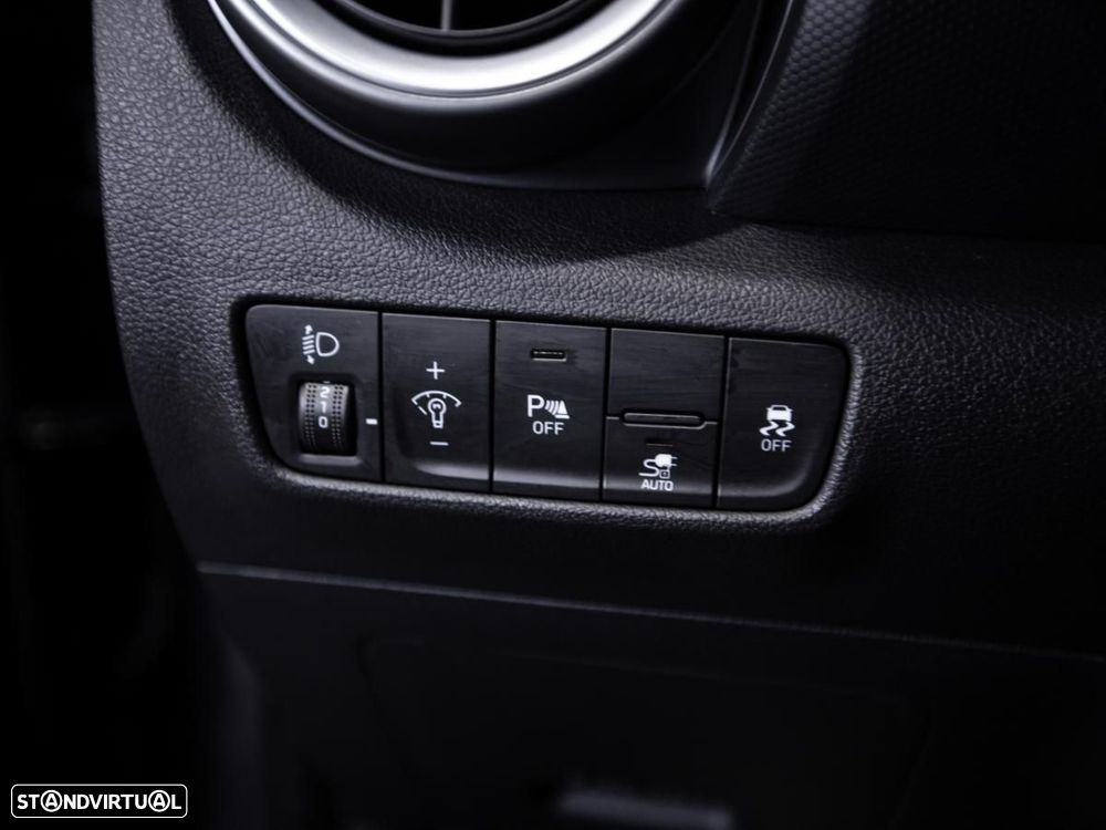 Hyundai Kauai Business - 16