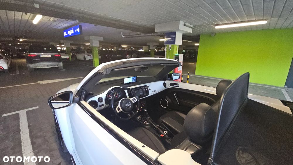Volkswagen Beetle 2.5 - 9