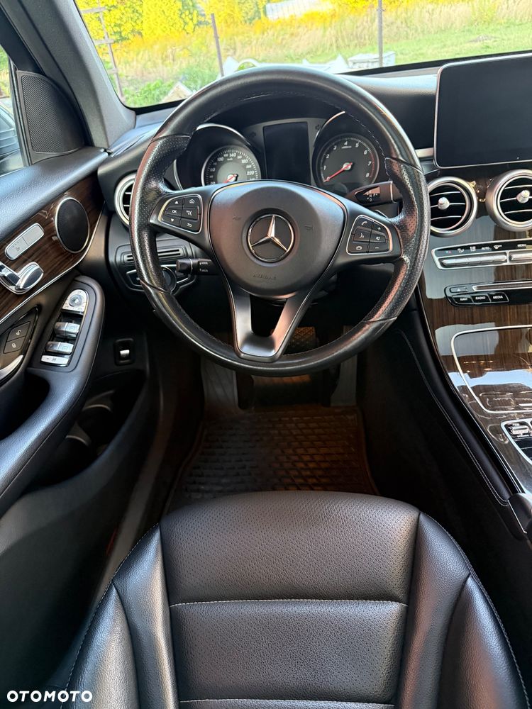 Mercedes-Benz GLC - 20