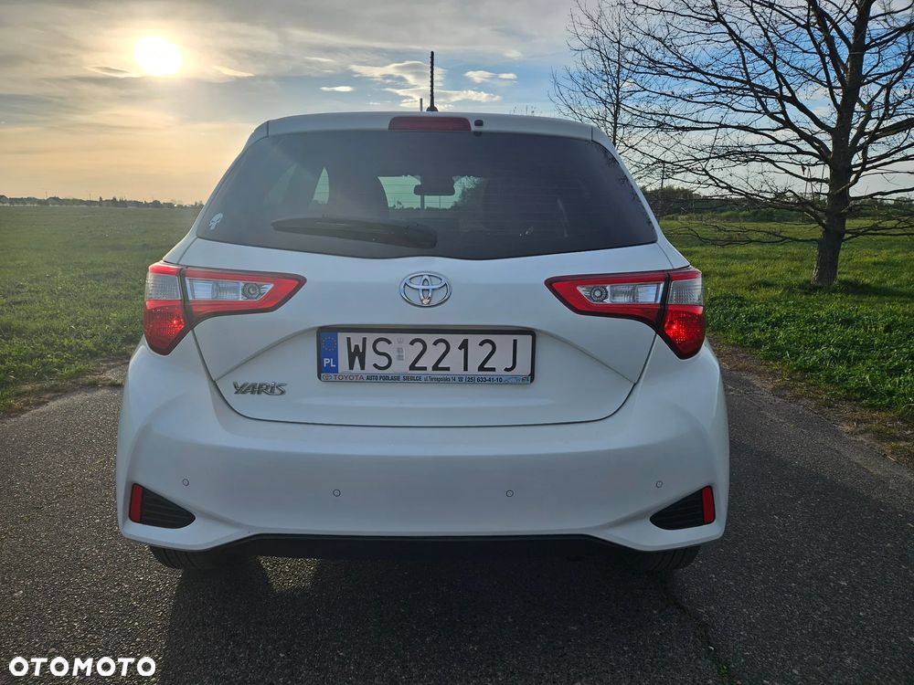 Toyota Yaris 1.5 Active - 6