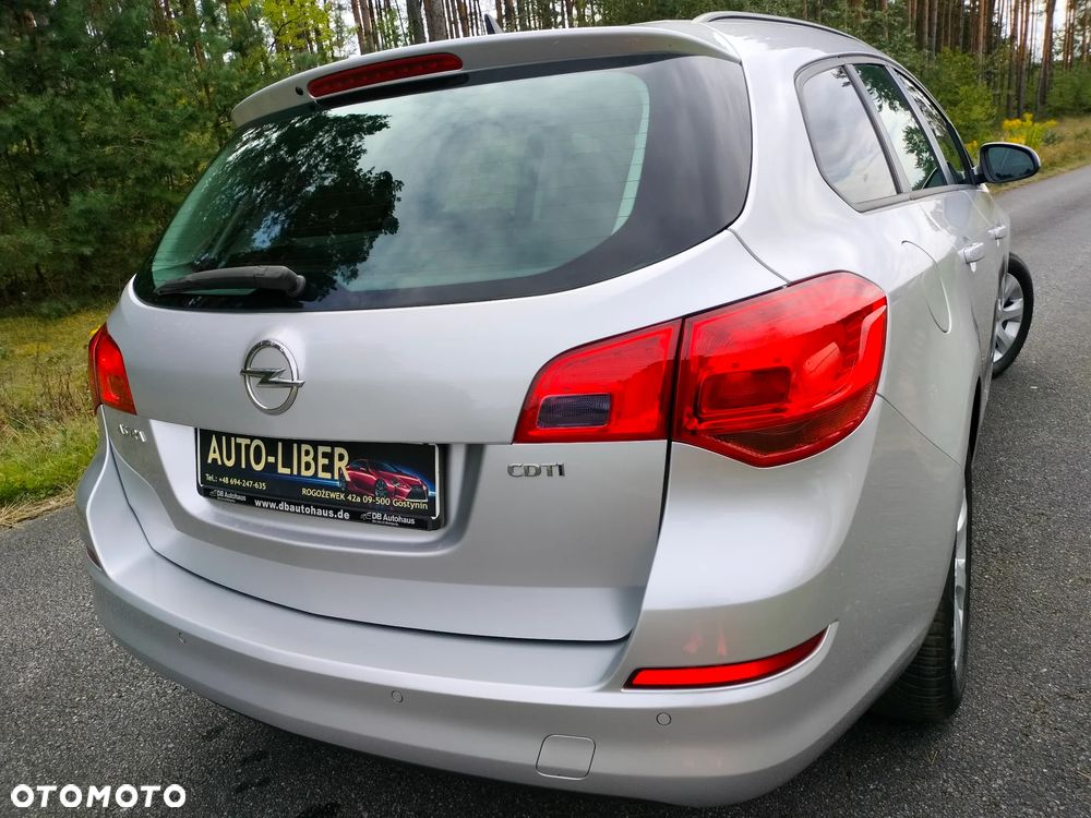 Opel Astra 1.7 CDTI DPF NAVI - 15