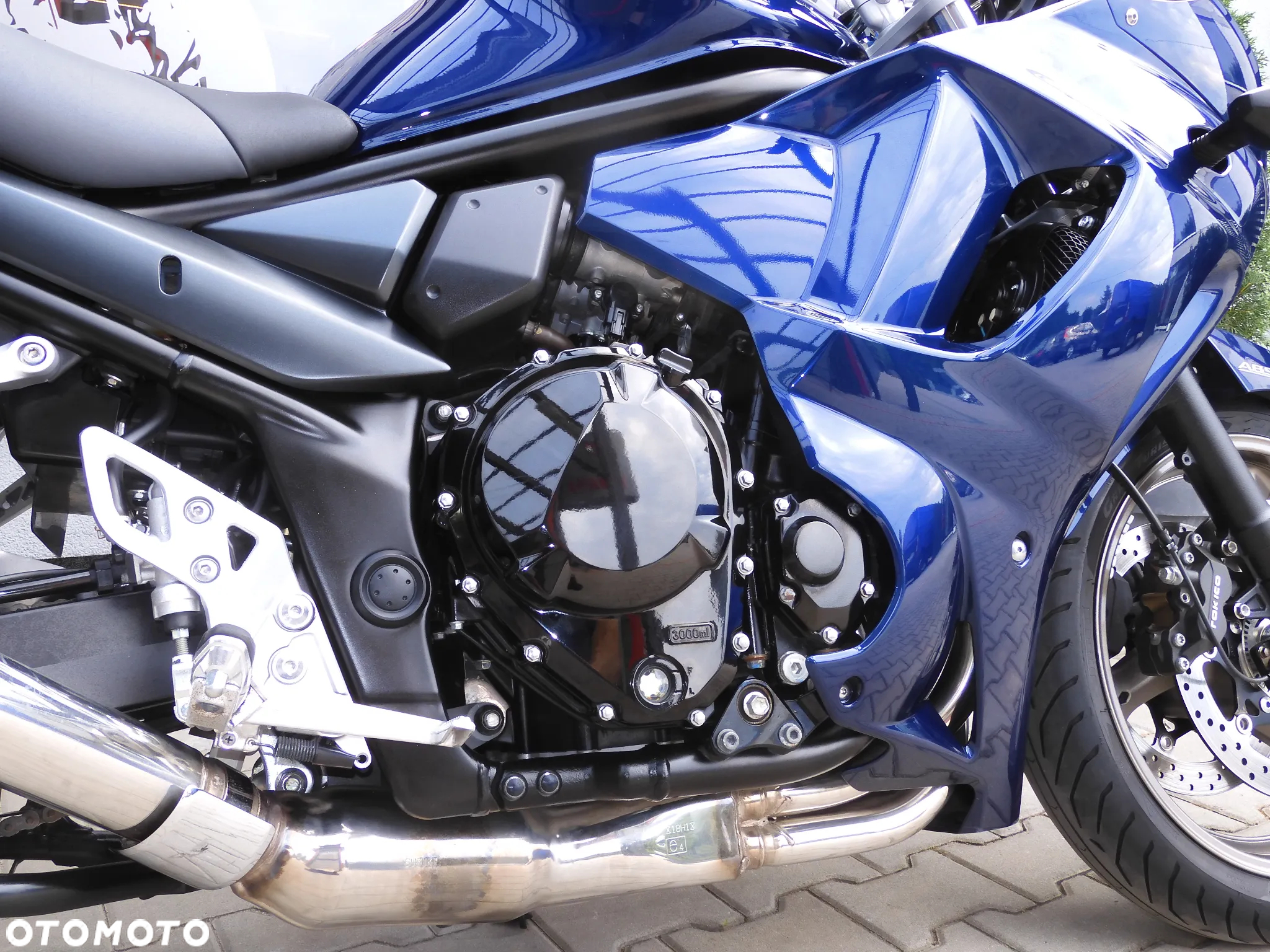 Suzuki GSX - 8