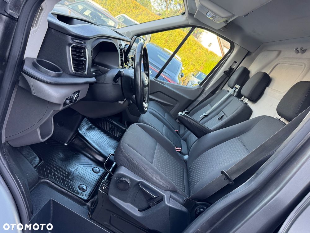 Ford Transit Limited L3 H2 Automat 170ps Full Wersja 44.600 netto - 18