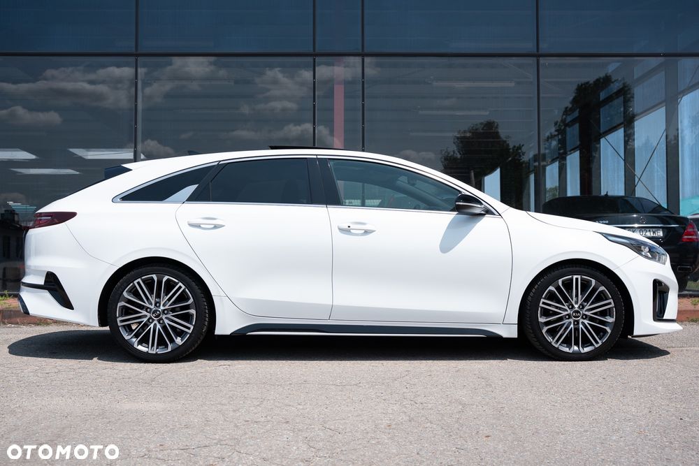 Kia ProCeed 1.4 T-GDI GT Line DCT - 14