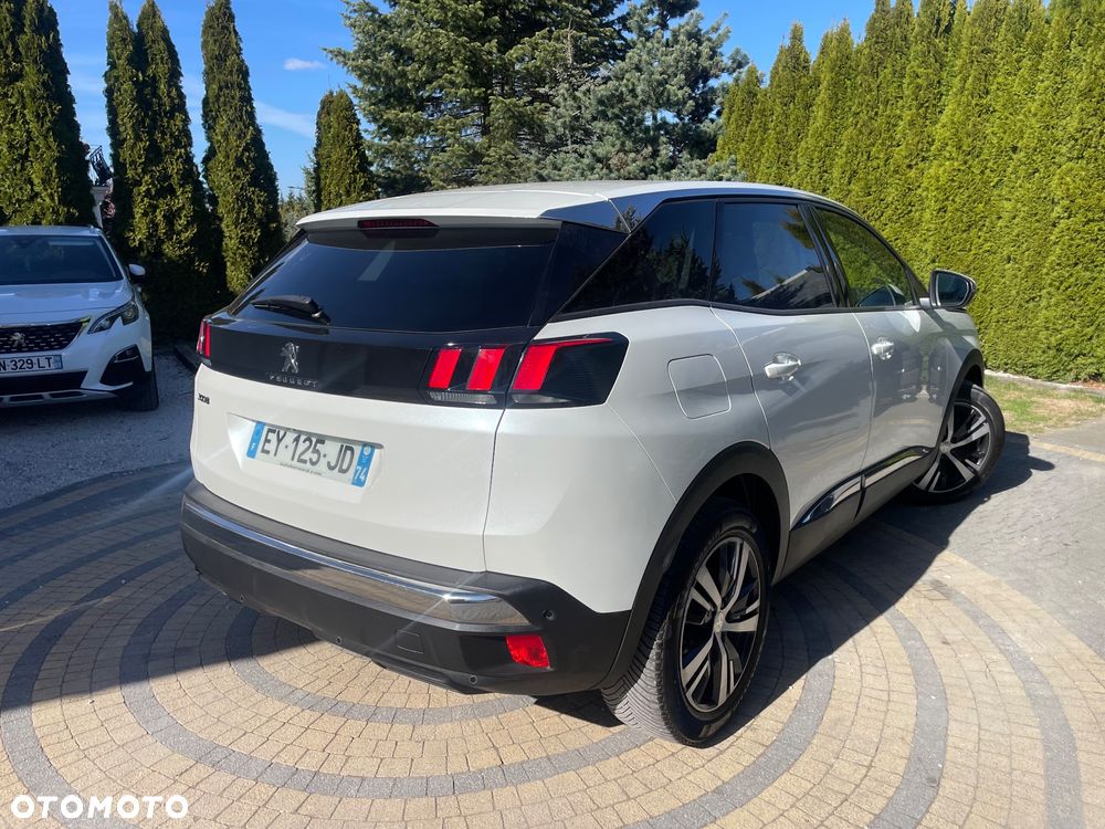 Peugeot 3008 1.6 THP Allure S&S EAT6 - 17