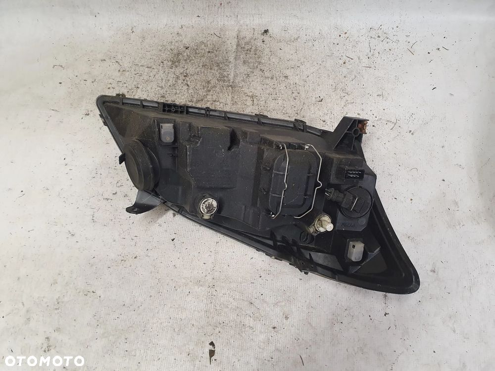 * LAMPA PRZEDNIA LEWA PRZÓD LEWO TOYOTA COROLLA E12 - 4