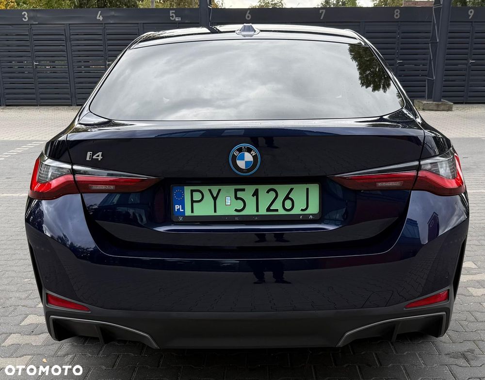 BMW I4 2023 photo 4