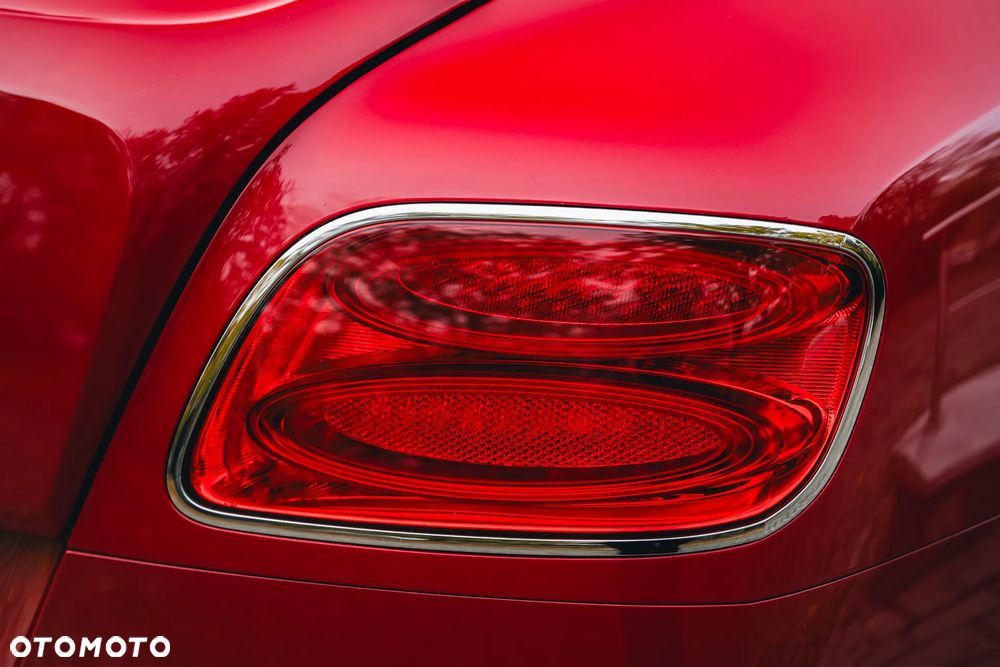 Bentley Continental GT V8 - 9