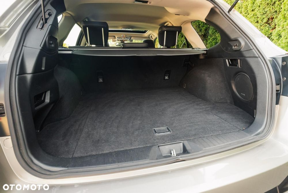 Subaru Outback - 36