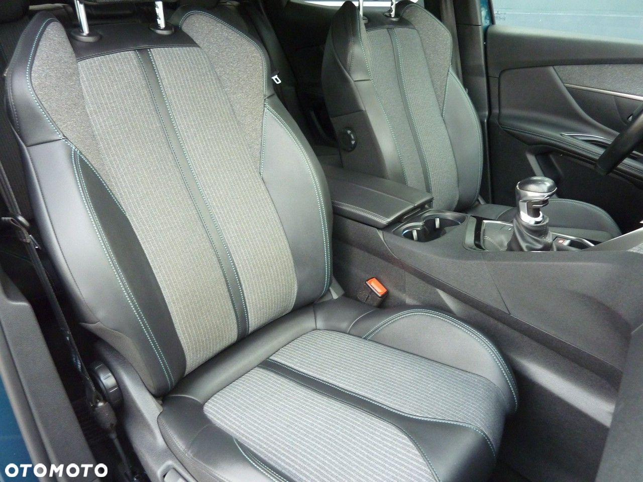 Peugeot 3008 - 16