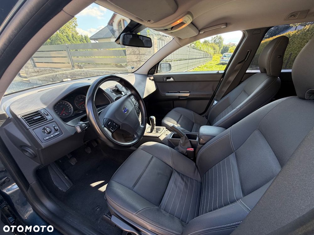 Volvo V50 2.0 Momentum - 7