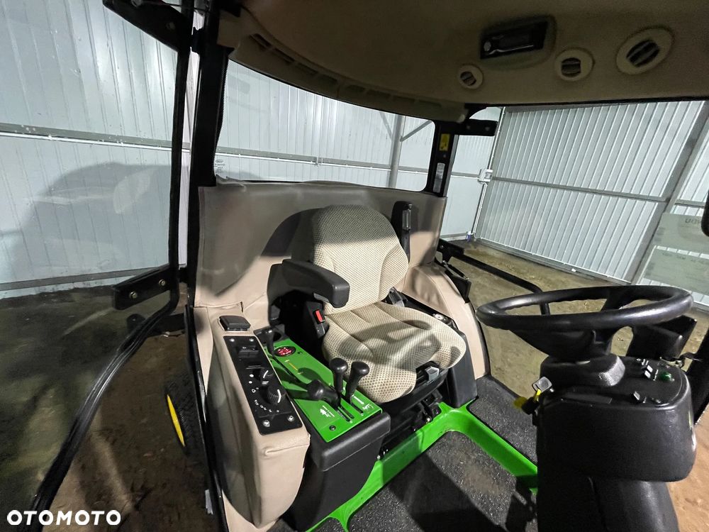 John Deere F1575 - 6