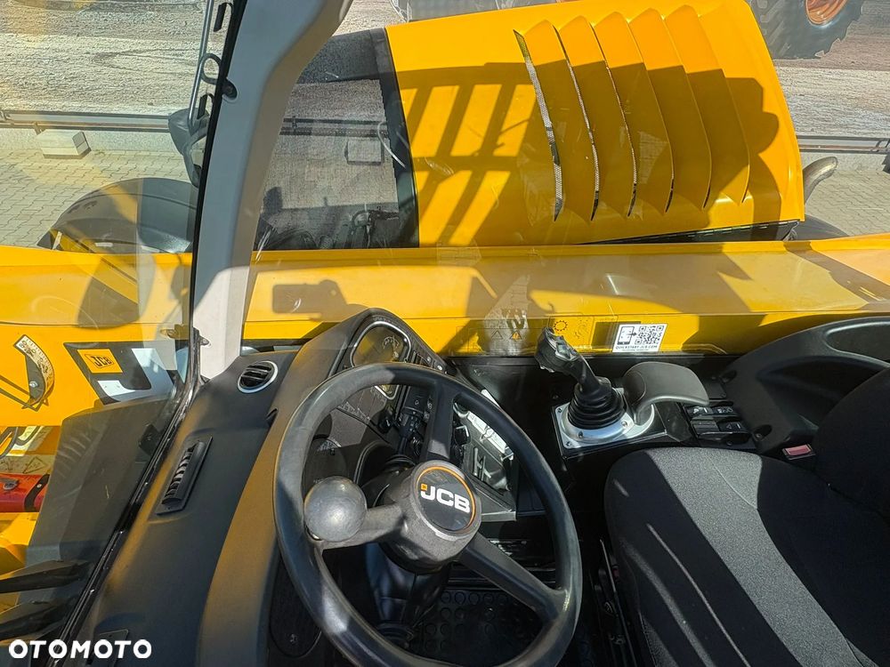 JCB 531-70 Industrial - 13