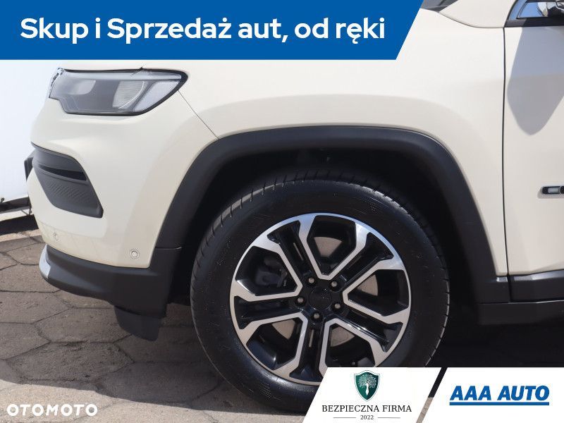 Jeep Compass - 15