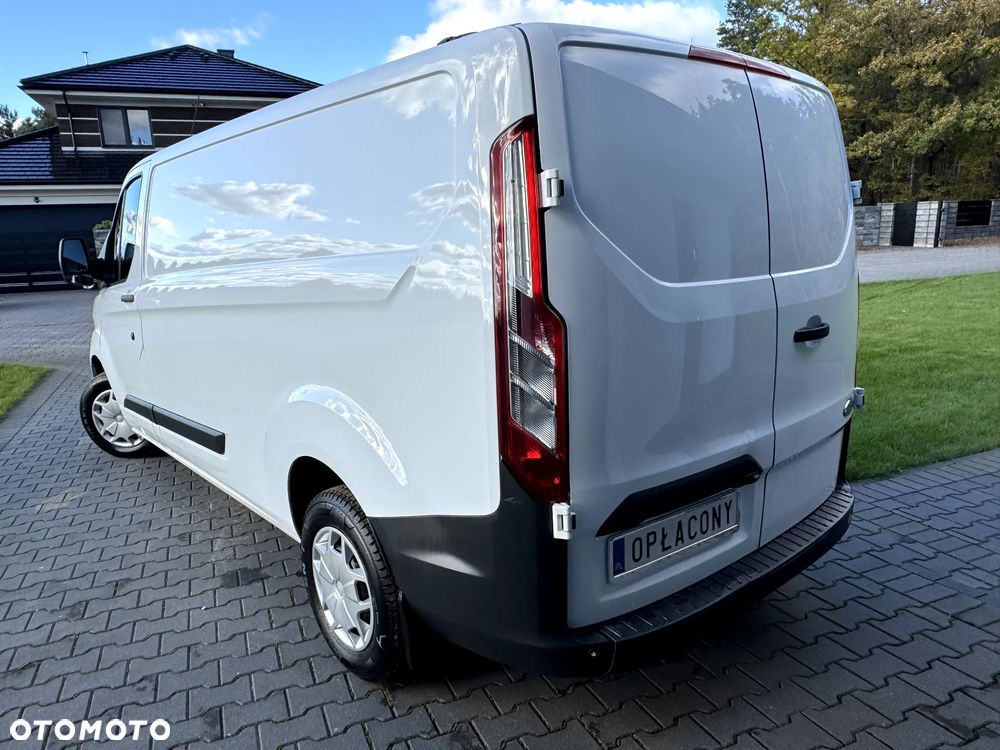 Ford TRANSIT CUSTOM - 17