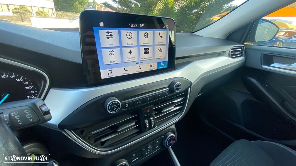 Ford Focus SW 1.5 TDCi EcoBlue Titanium - 33