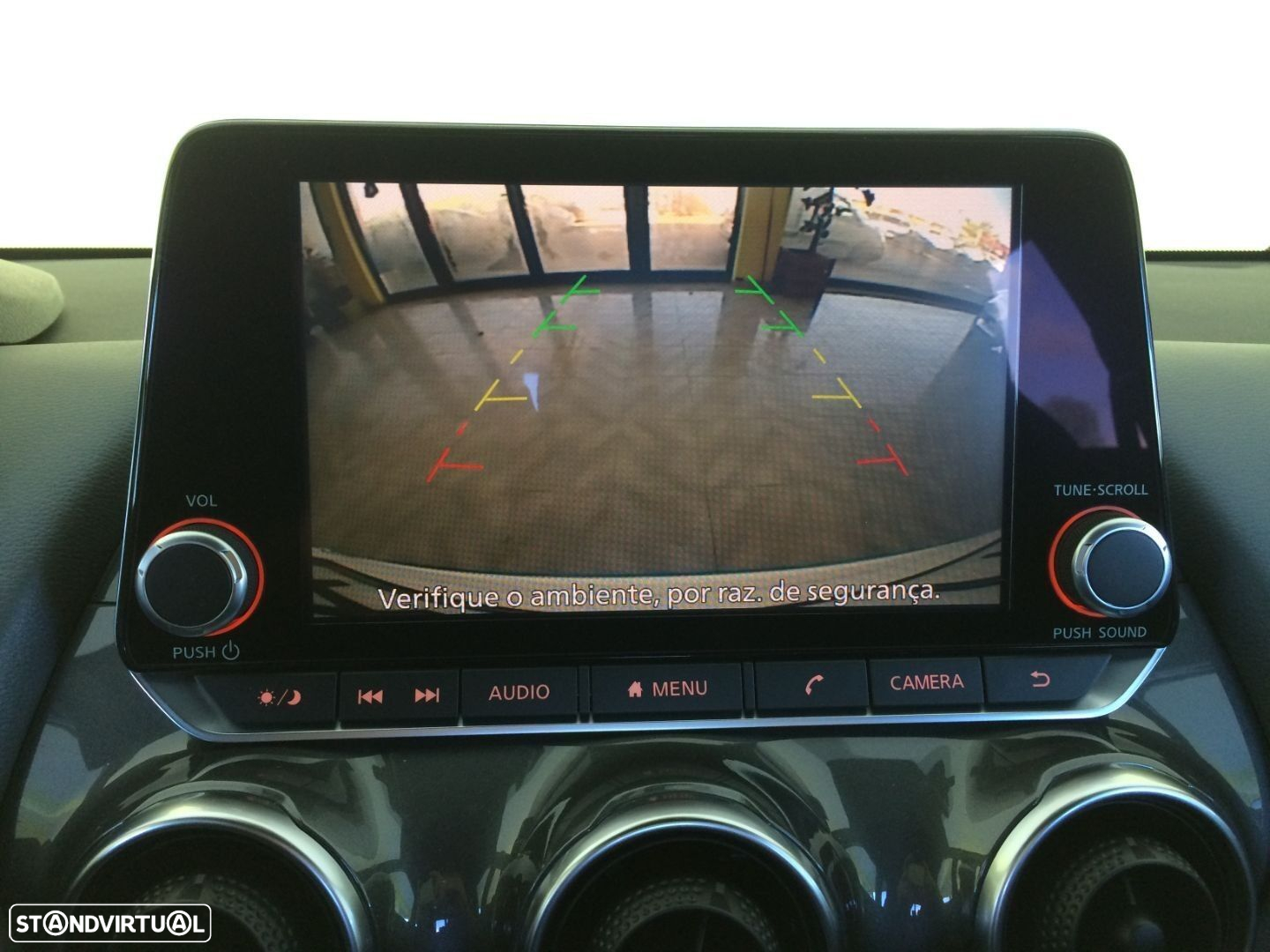 Nissan Juke 1.0 DIG-T N-Connecta - 31