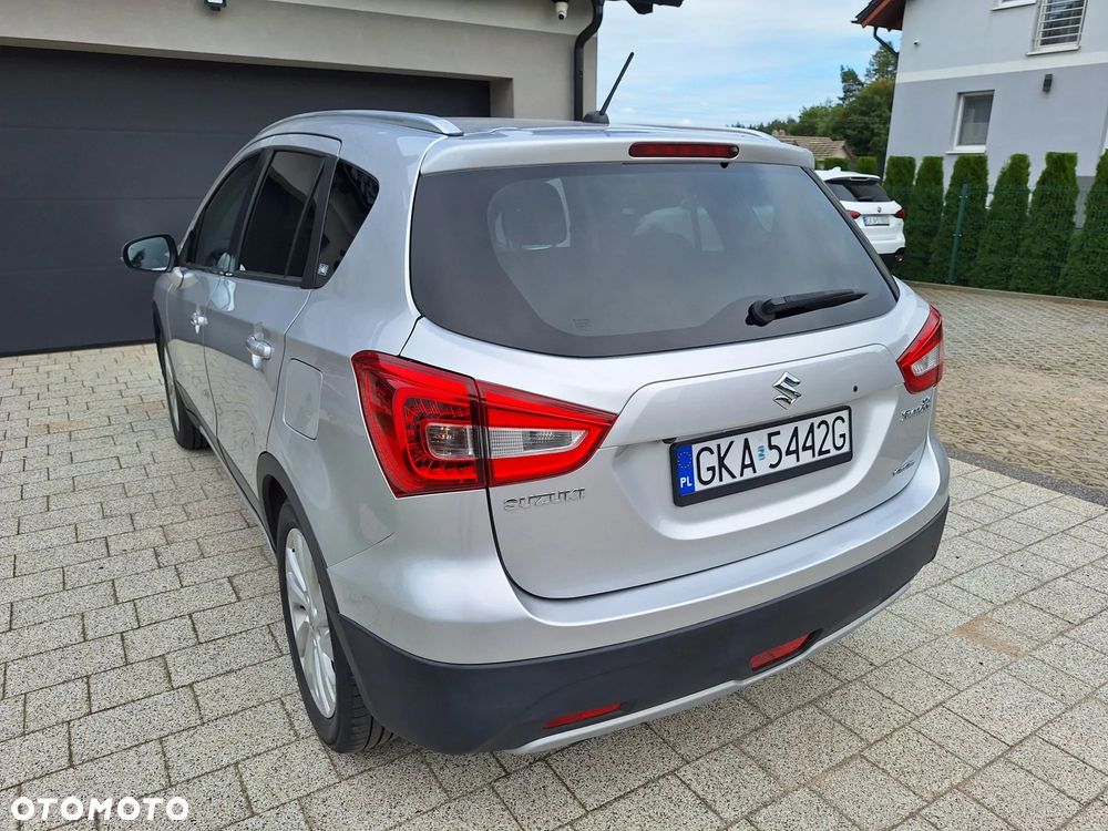 Suzuki SX4 S-Cross 1.0 T Premium 4WD - 4
