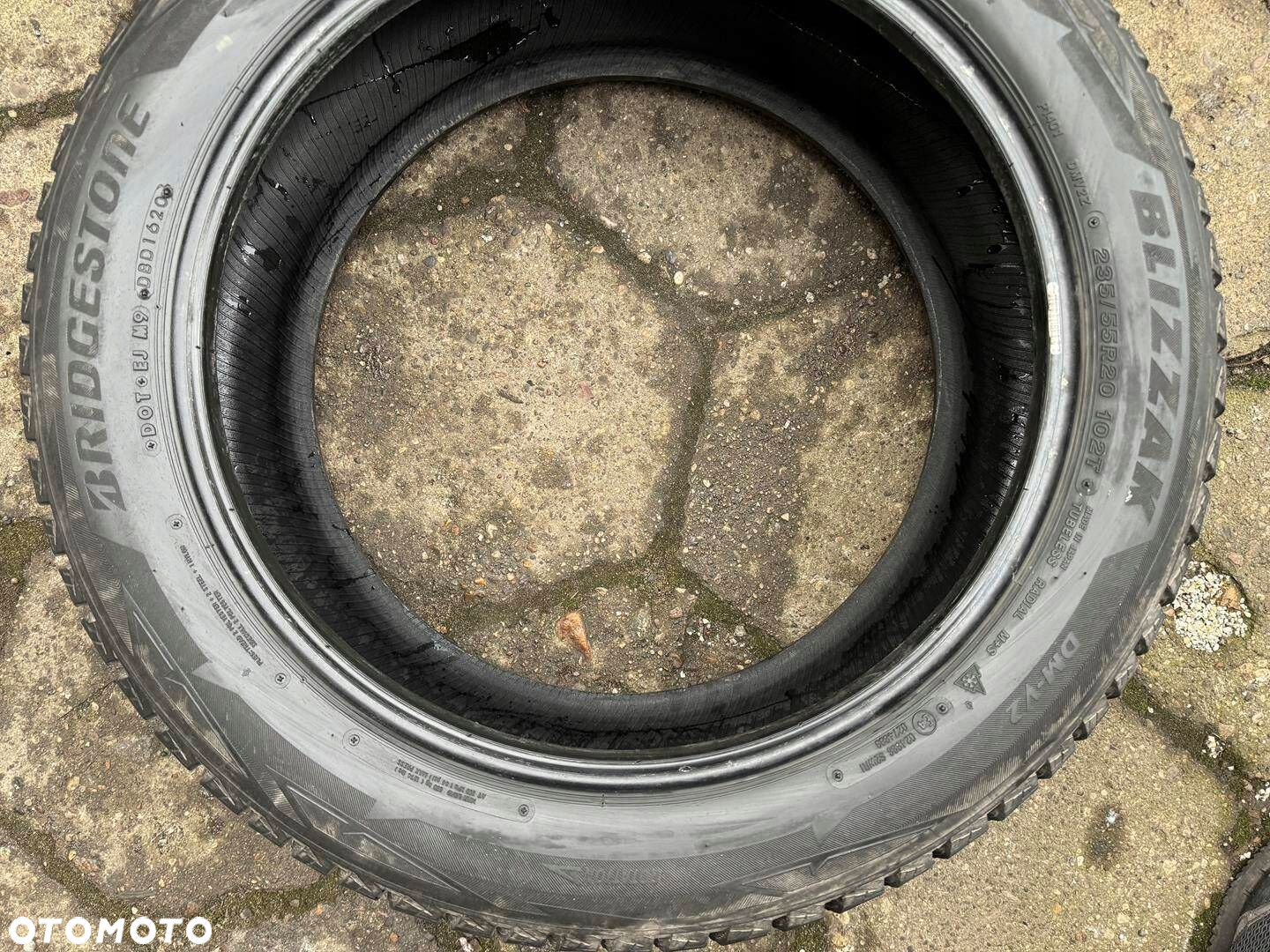 235/55R20 Bridgestone Blizzak DM-V2 para opon zima 8,3mm - 6
