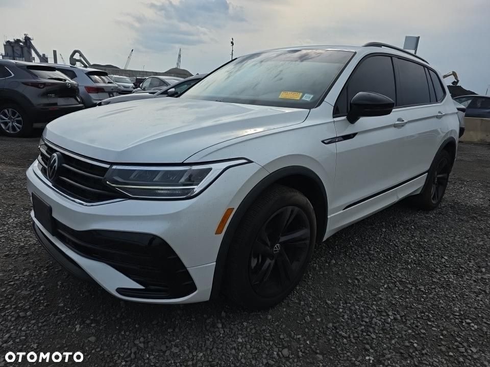 Volkswagen Tiguan - 2