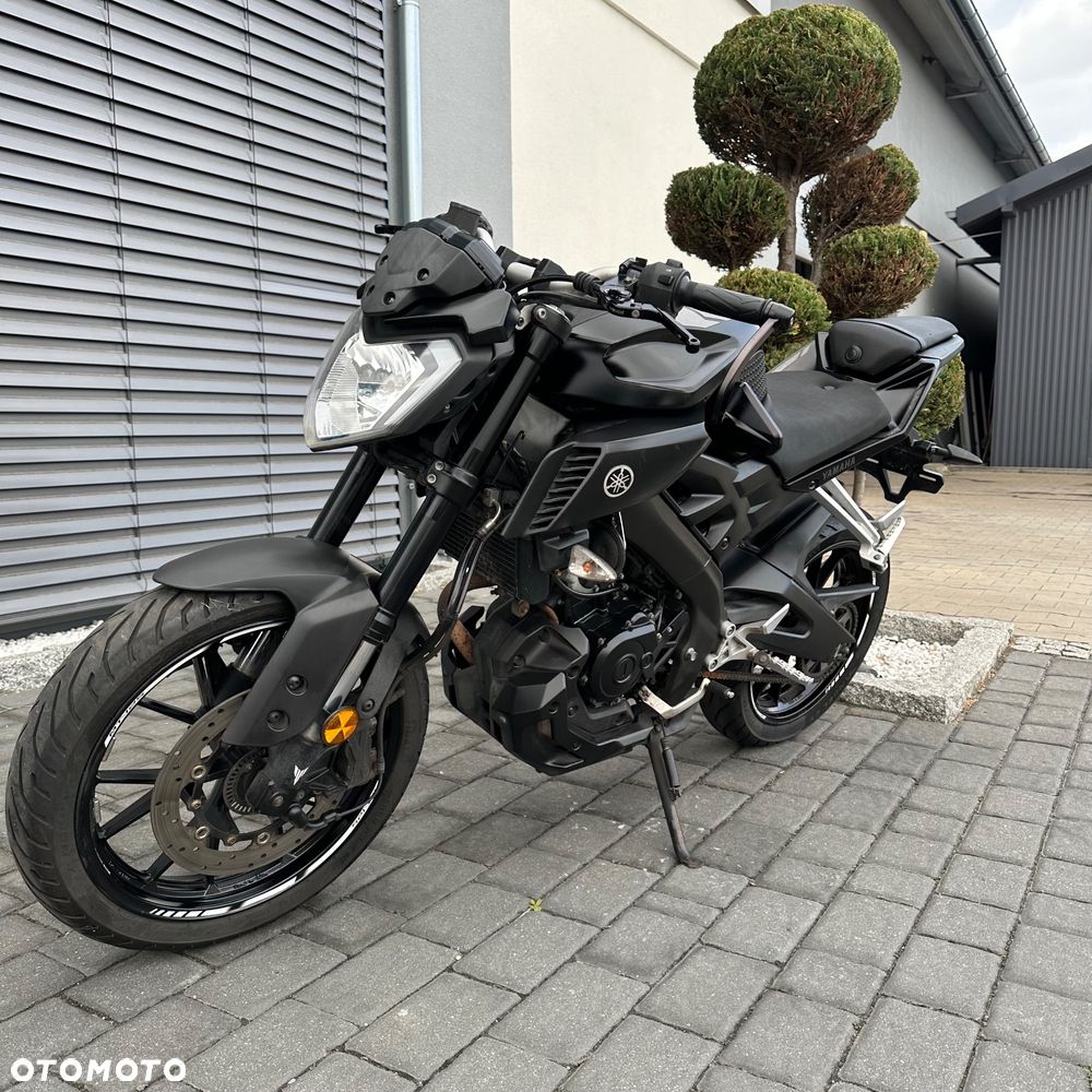 Yamaha MT - 7