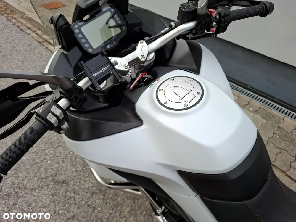 Ducati Multistrada - 36