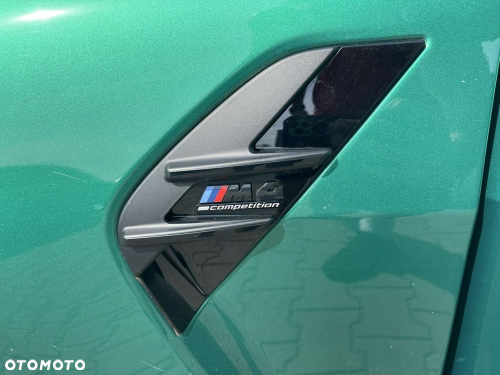 BMW M4 Competition M xDrive sport - 22