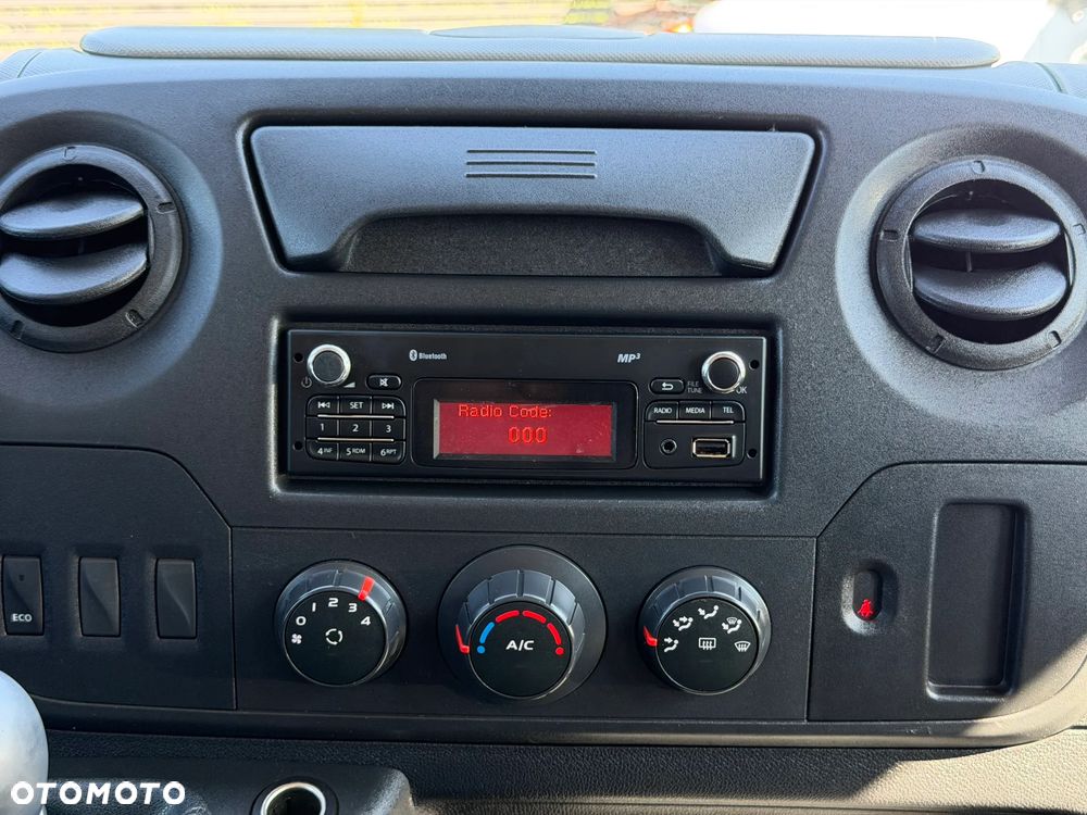 Renault Master - 36