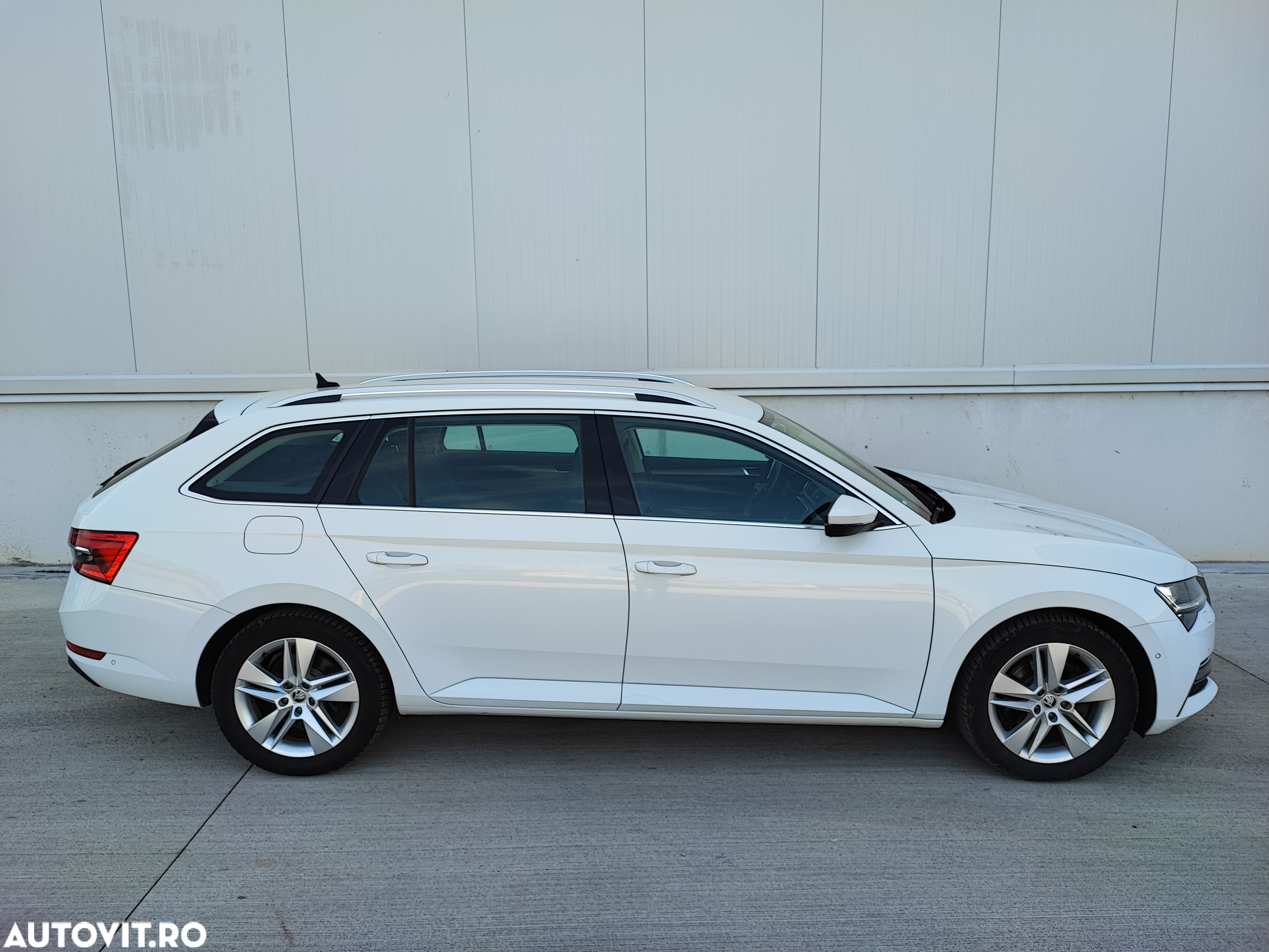 Skoda Superb Combi 1.4 TSI PHEV Style - 6